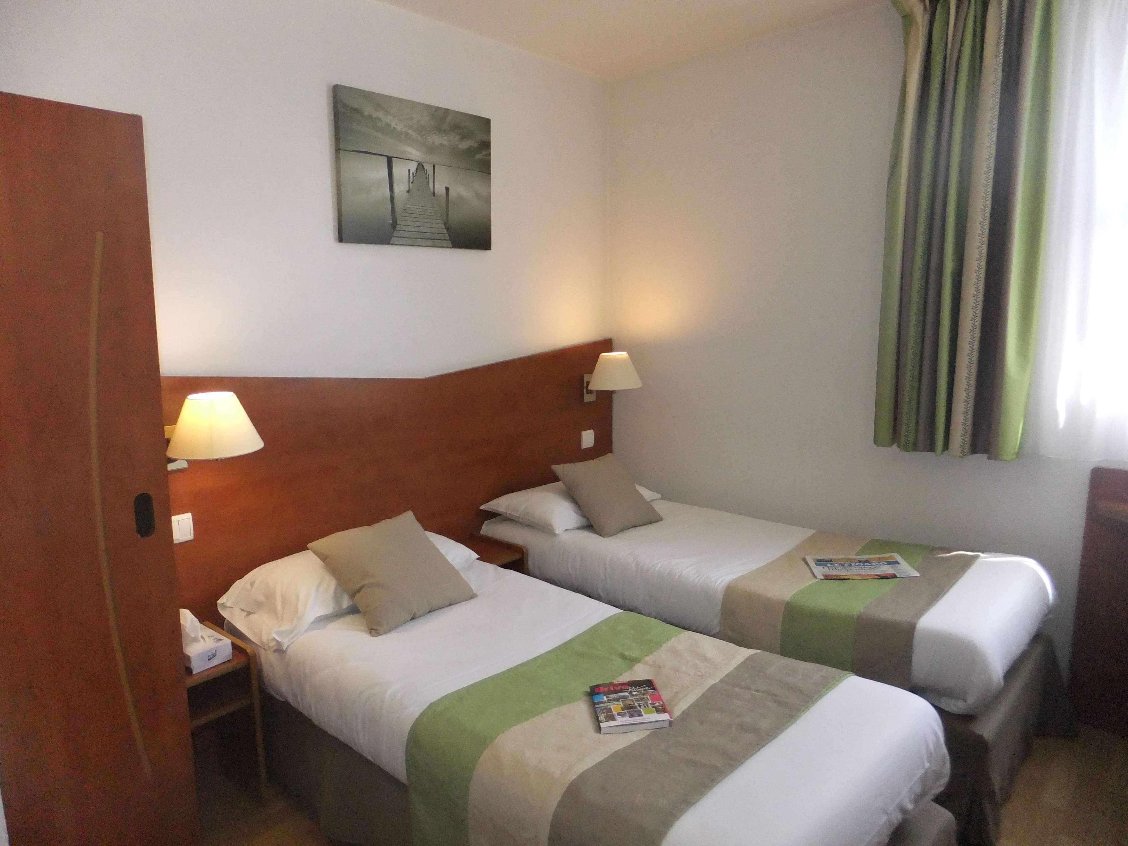 Hotel Restaurant Kyriad Brive Centre Luaran gambar
