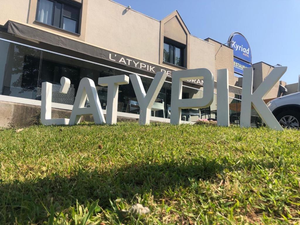 Hotel Restaurant Kyriad Brive Centre Luaran gambar